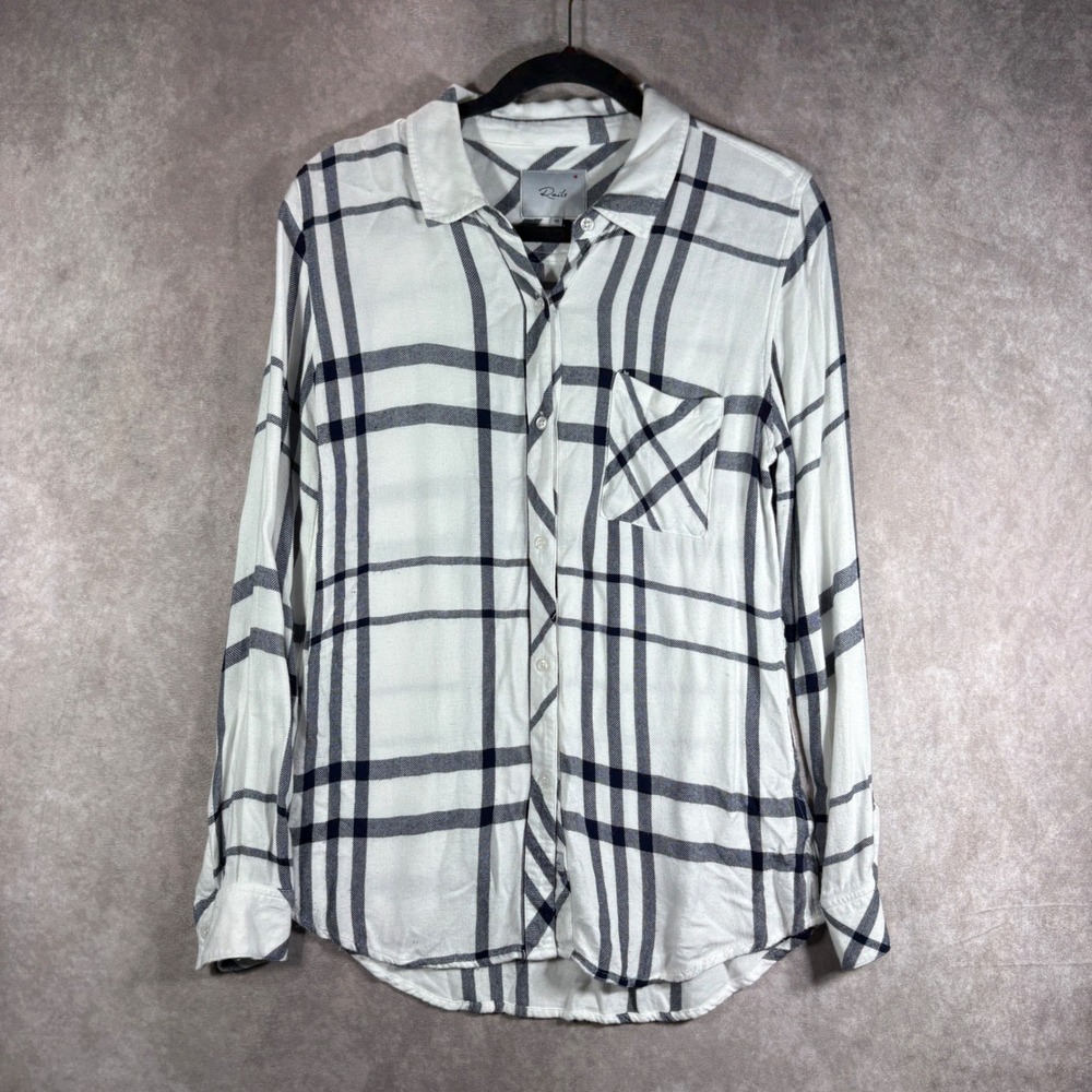Rails Button Down Hunter Shirt Womens Size XS White Plaid Long Sleeve Rayon